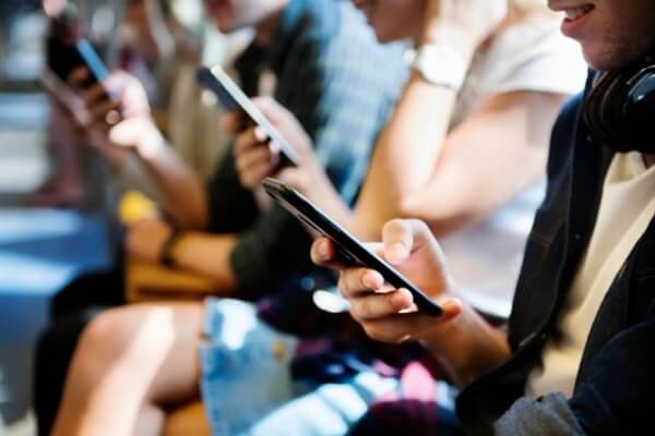 Kamus - thumb como realizar uma analise de concorrentes eficiente