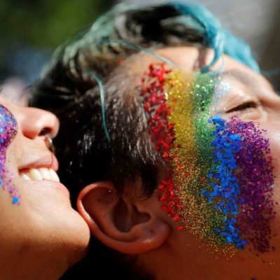 imagem-destacada-a-sua-marca-aderiu-ao-mes-do-orgulho-lgbtqi-nas-redes-sociais