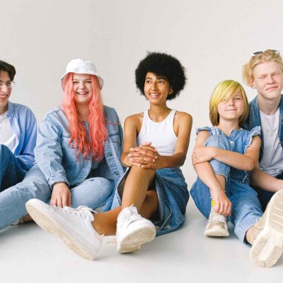 imagem-destacada-kamus-chat-como-o-choque-de-geracoes-pode-influenciar-os-seus-negocios-online-com-bia-quadros