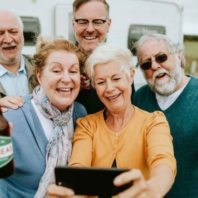 imagem-destacada-kamus-tips-voce-sabe-a-diferenca-de-comportamento-entre-as-geracoes-de-consumidores imagem-destacada-kamus-tips-voce-sabe-a-diferenca-de-comportamento-entre-as-geracoes-de-consumidores