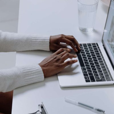 imagem-destacada-por-que-os-blogposts-sao-importantes-para-estabelecer-sua-marca-como-uma-autoridade-no-mercadorepost-por-que-e-importante-ter-um-site imagem-destacada-por-que-os-blogposts-sao-importantes-para-estabelecer-sua-marca-como-uma-autoridade-no-mercadorepost-por-que-e-importante-ter-um-site